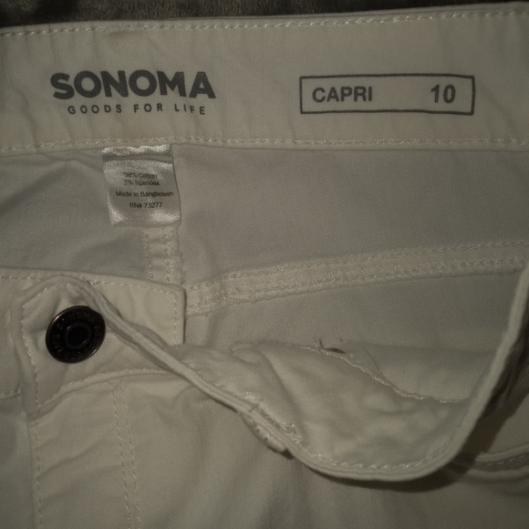 Sonoma White Capris Size 10 - Picture 4 of 7